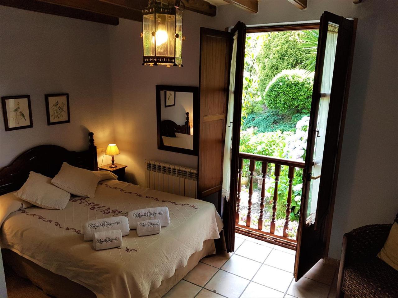 Trisqueles Y Buganvillas บีญาวิซิโอซา ภายนอก รูปภาพ